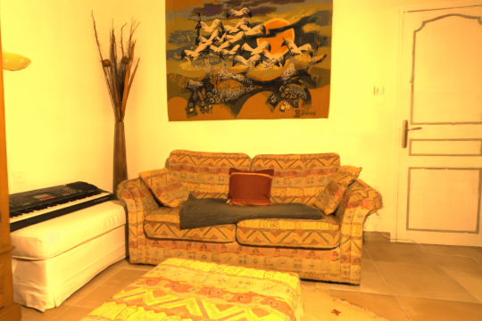 Sofa (1280 x 720)